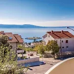 Gorgeous In * Novi Vinodolski